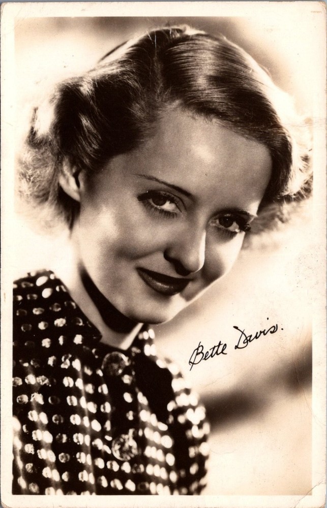 VINTAGE BETTE DAVIS RPPC REAL PHOTO POSTCARD Hollywood Actress Portrait