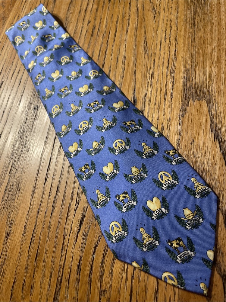 Vintage EUC Cheap And Chic By MOSCHINO Silk Tie Men’s Designer Made In Japan