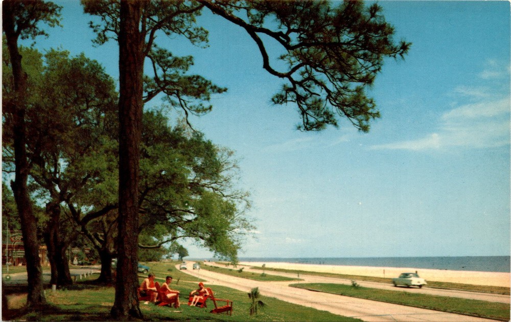 MISSISSIPPI GULF COAST, U. S. Highway 90, Gulf of Postcard