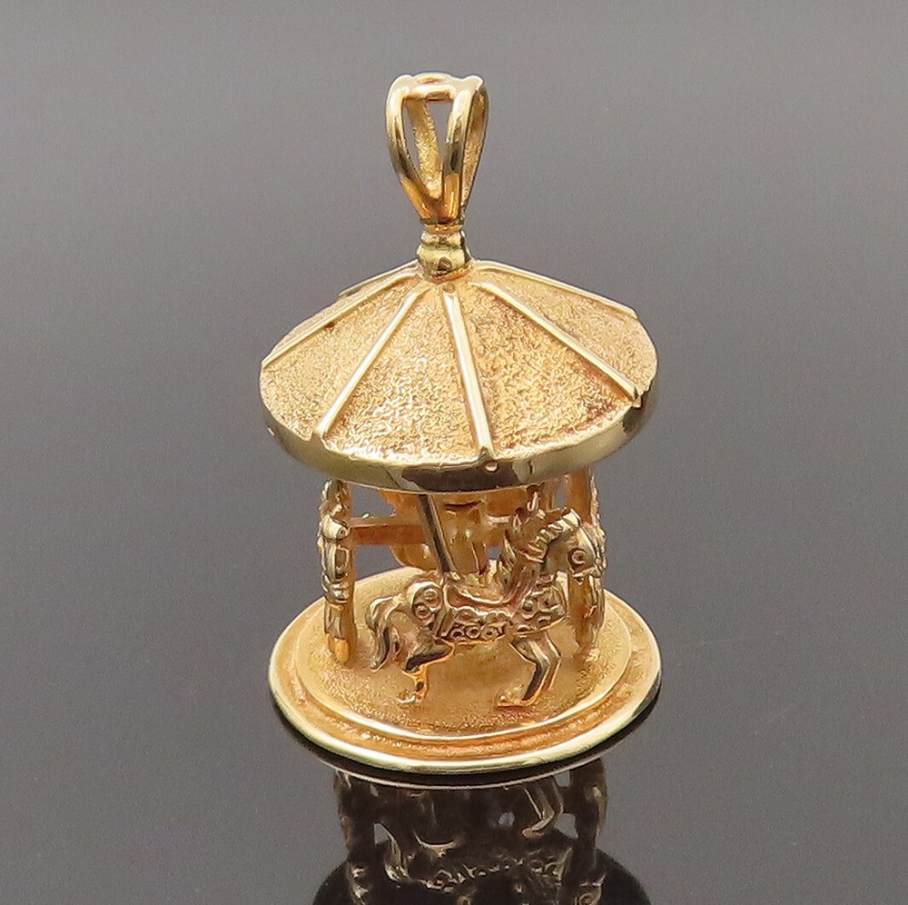 14K GOLD  Vintage Carnival Horse Carousel Pendant (SPINS)  GP594