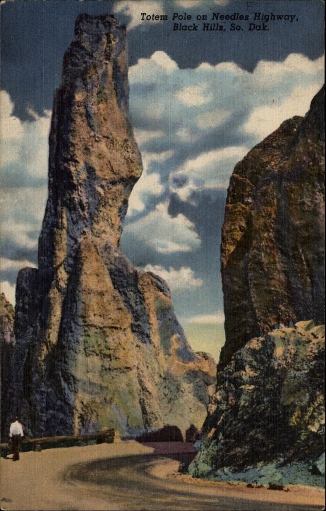 Totem Pole rock formation Needles Highway Black Hills SD ~ 1940s linen postcard