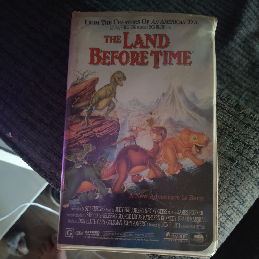 1988 The Land Before Time VHS Don Bluth, Steven Spielberg & George Lucas