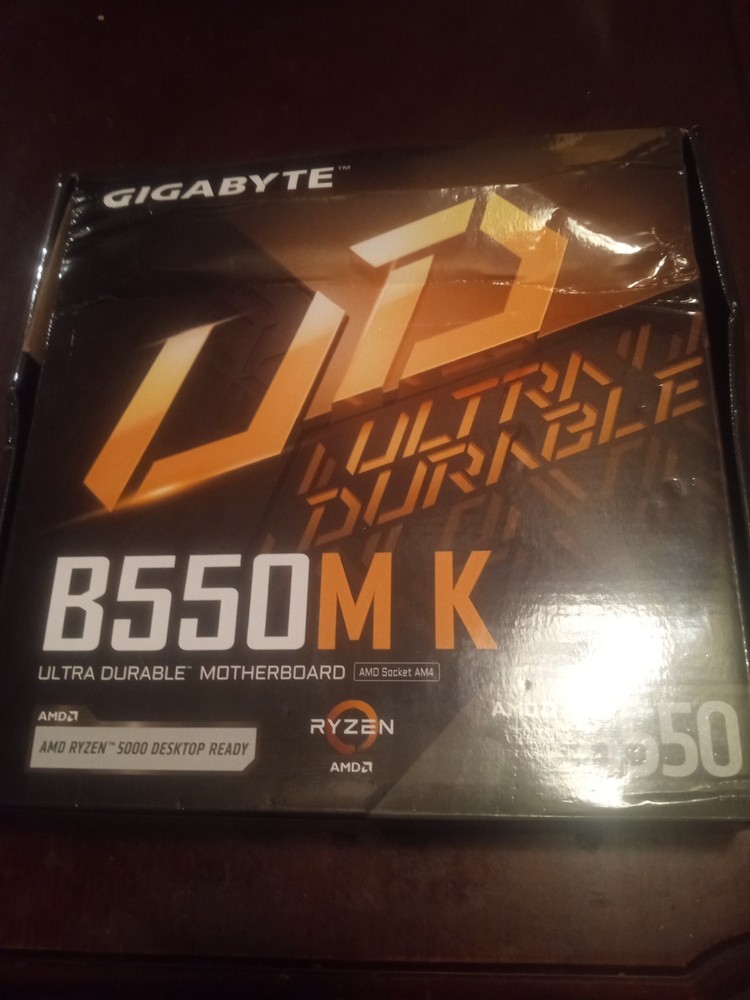 GIGABYTE B550M K AM4, Micro-ATX AMD AM4 Motherboard