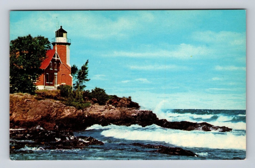 Eagle Harbor MI-Michigan, Light House, Lake Superior, Vintage Souvenir Postcard