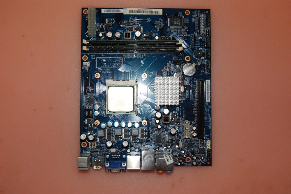 Acer DA078L Boxer AM2 Motherboard with Athlon CPU and 2GB RAM-image