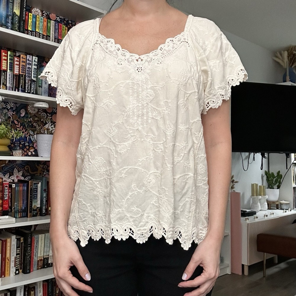 Democracy Embroidered Cream Top, Size M