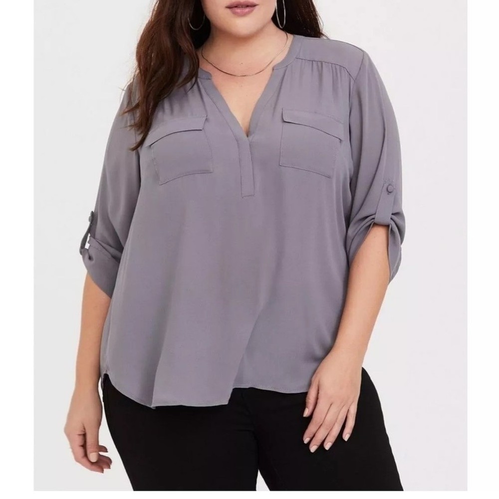 Torrid Women's Harper Gray Roll Tab Sleeve V Neck Georgette Blouse Size 2