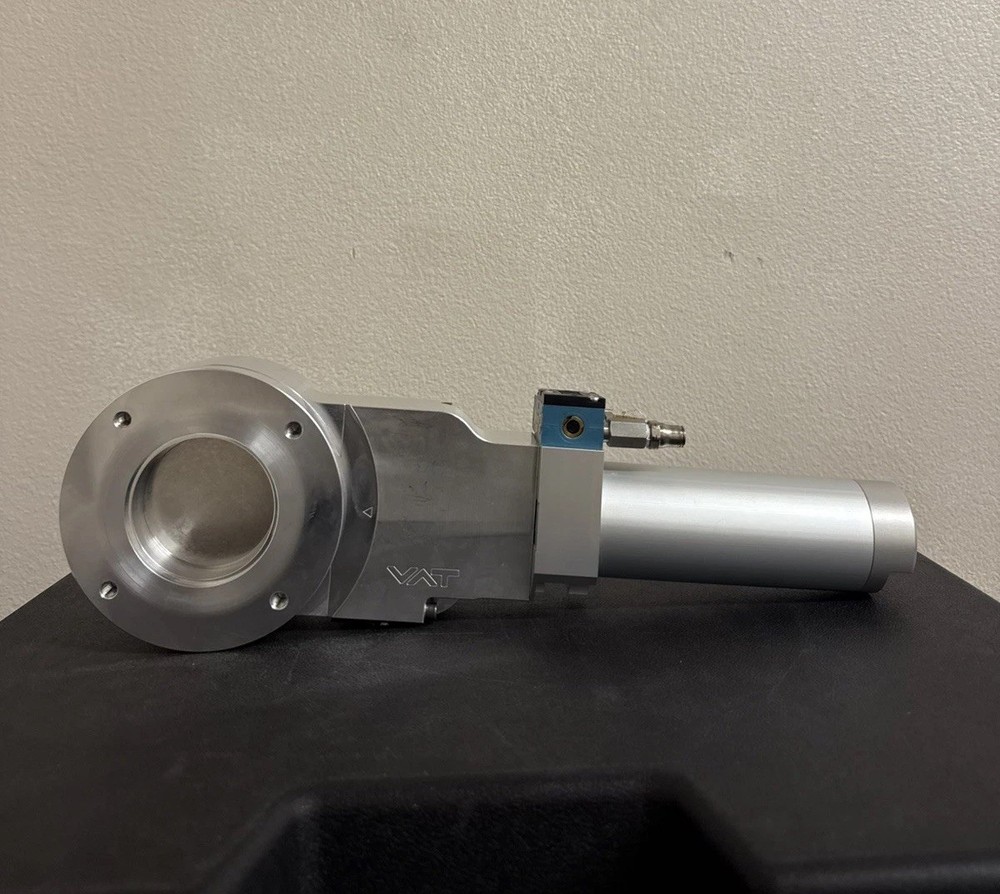 VAT 12136-PA44-0001, Vacuum gate valve