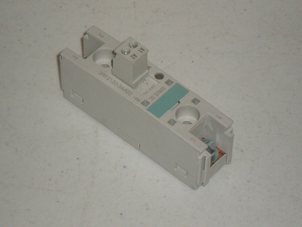 Siemens 3RF2120-3AA02 Solid State Relay 24-230 VAC, 20A Sirius Free Shipping!