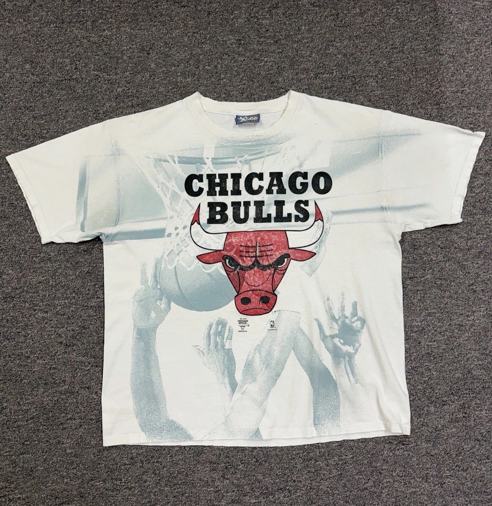 Rare Vintage 90s Chicago Bulls AOP Back And Front Size XL.