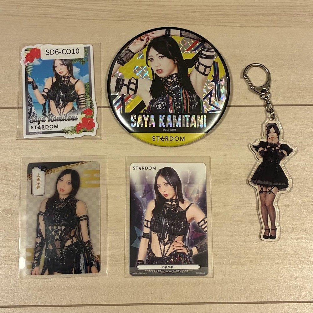 Saya Kamitani Stardom Acrylic Keychain Badge Trading Card Sports Toy