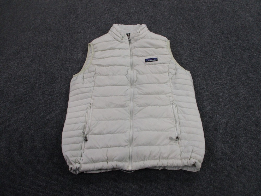Patagonia Vest Jacket Womens M Puffer Down Sweater Quilted Outdoors Hiking Adult