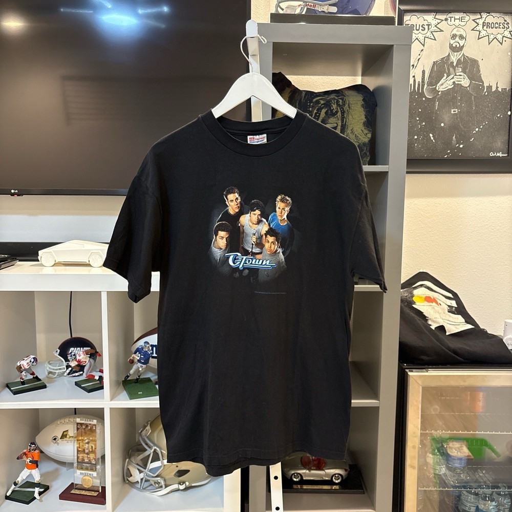 RARE - Vintage Y2K 2001 O-Town Band Tee Promo MTV Band Album Tour Concert Shirt