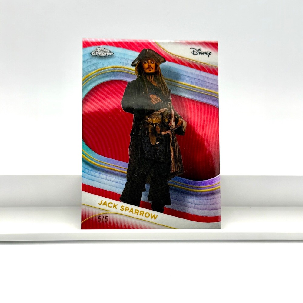 2025 Topps Chrome Disney • Jack Sparrow • Red refractor 5/5 • Bookend 🏴☠️ 💥