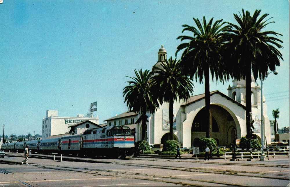 Amtrak San Diegan, San Diego CA Train Depot, General Motors Locomotive Postcard