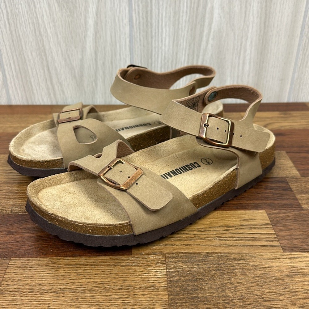 Cushionaire Womens Sandals 7.5 Brown Leather Strappy Buckle Comfort Fisherman