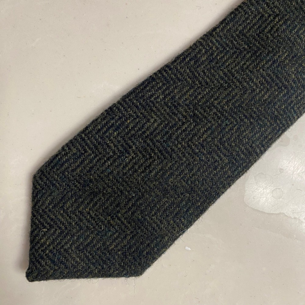 Mens Olive Green Herringbone Tweed Wool Blend Slim Necktie Tie