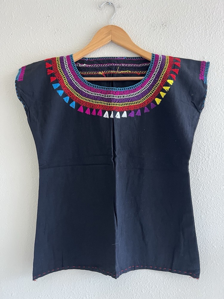 Mexican Huipil Black Embroidered Top Women’s S/M Boho Festival Artsy