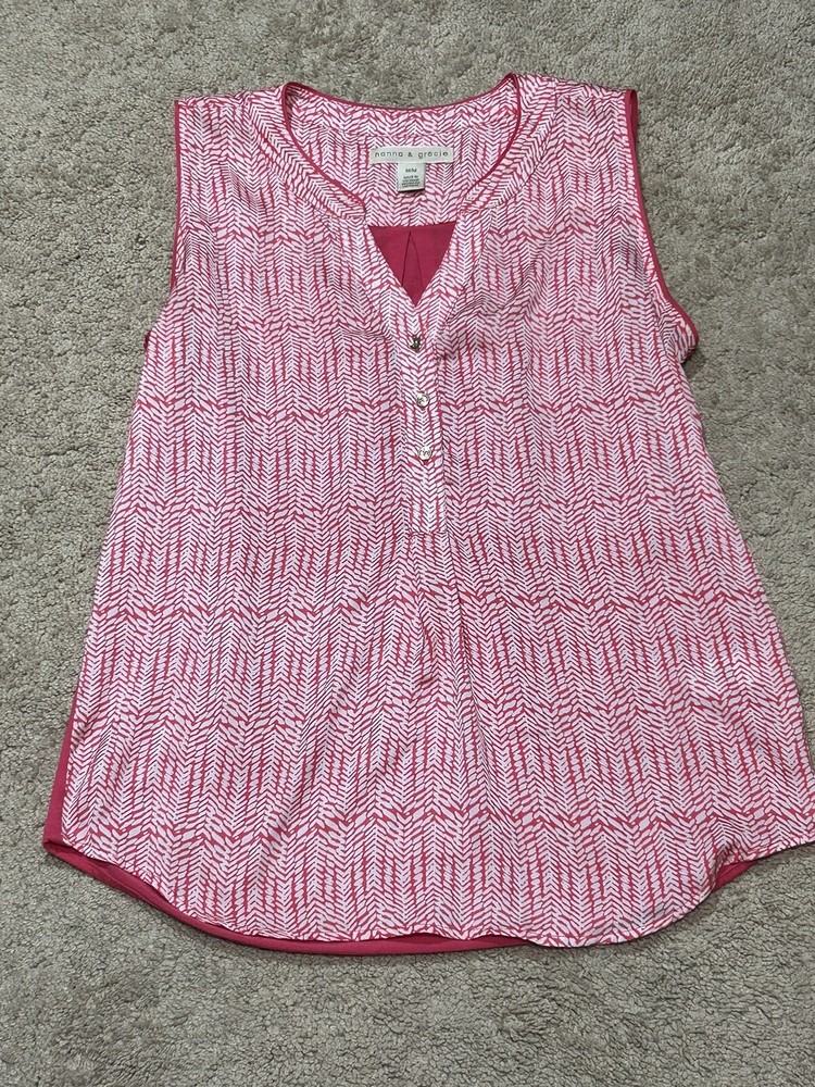 Hanna & Gracie Womens Shirt Size Medium Multicolor Print 1/2 Button Lightweight
