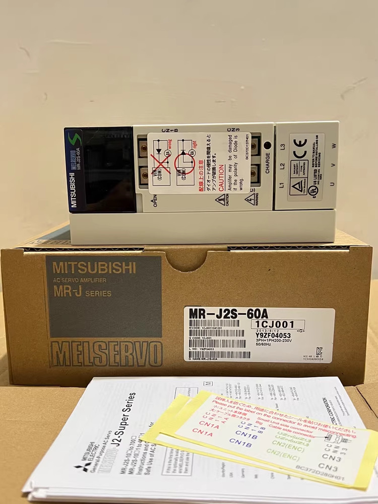 MR-J2S-60A New IN BOX  for Mitsubishi MRJ2S60A Servo Driver Fast Ship by FedEx