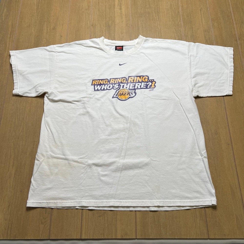 Vintage Nike LA Lakers Ring Ring Ring Who’s There T Shirt XL NBA Tee Y2K