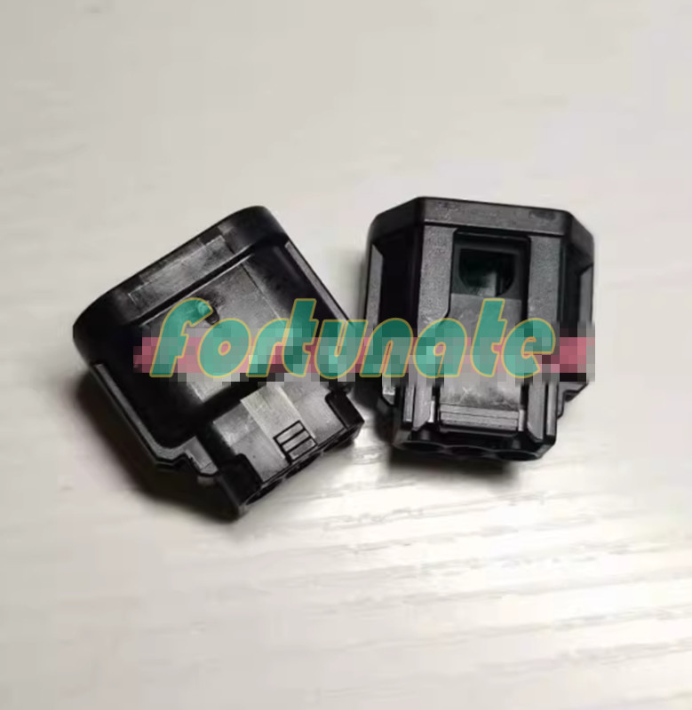 100pcs/pack New FIT For 6189-7494 connector plug