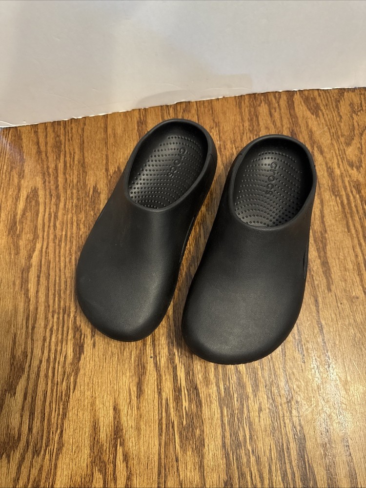 Crocs Mellow Recovery Clog Comfort Shoe W8/M6 Black