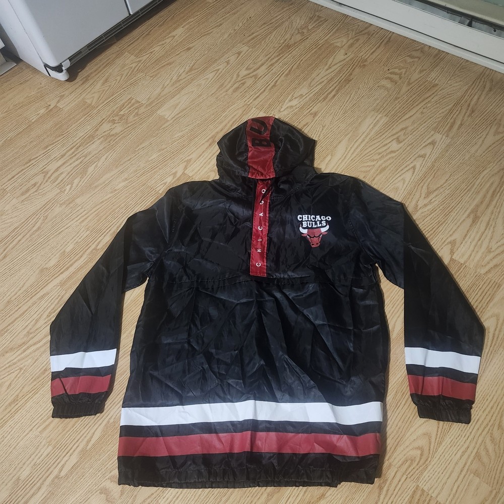 Chicago Bulls NBA Black Pull Over 1/2 Zip Long Sleeve Hooded Pullover Mens Size