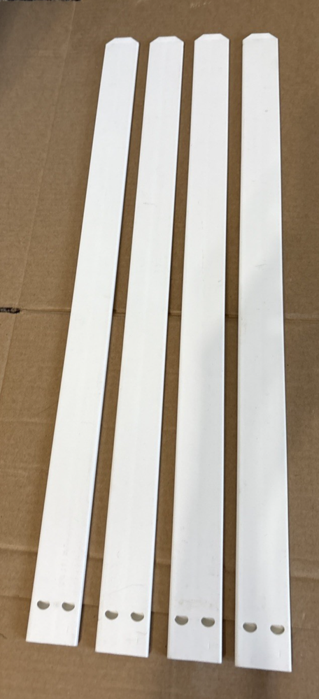 Zippity Outdoors 24-Inch White Vinyl Fence Spindle Replacement 4-Pack