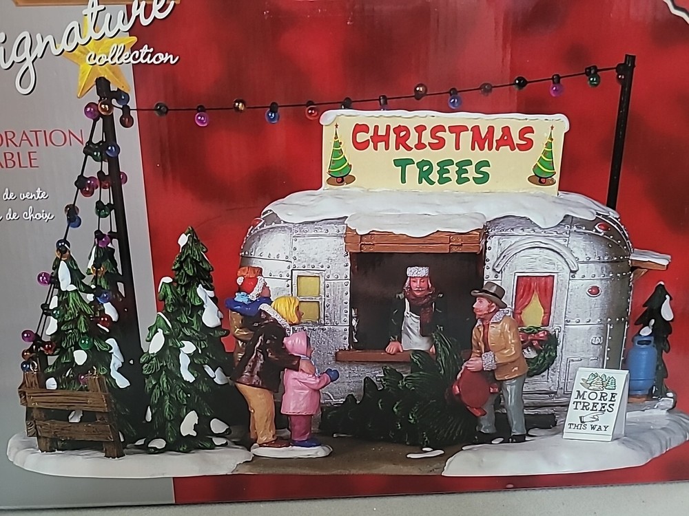 Lemax Retired 2007 Christmas Village Trees Table Accent with Original Box-image