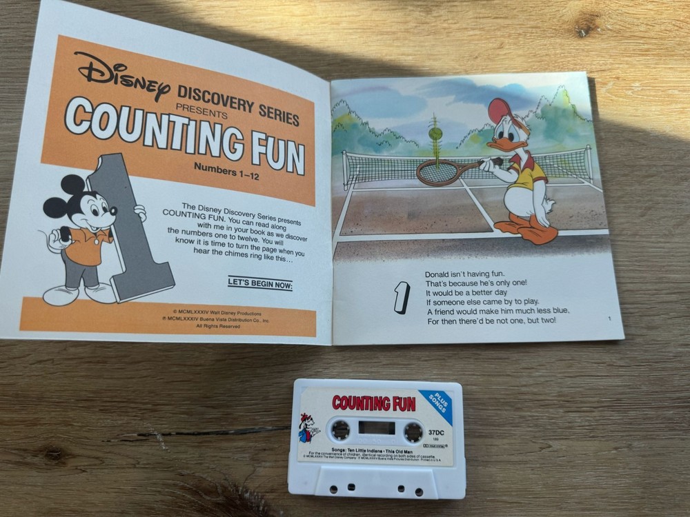 Walt Disney presents DISCOVERY SERIES-COUNTING FUN Read Along BOOK TAPE Cassette