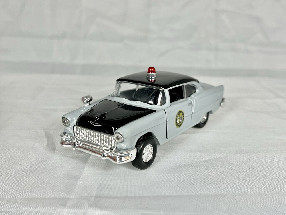 Road Champs 1955 Chevy Bel-Air - North Carolina State Highway Patrol Car 1:43