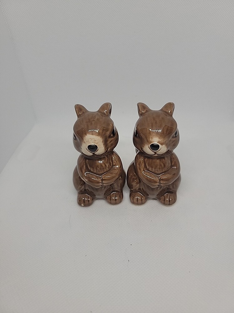 Squirrel Salt and Pepper Shakers Woodland Forest Animals