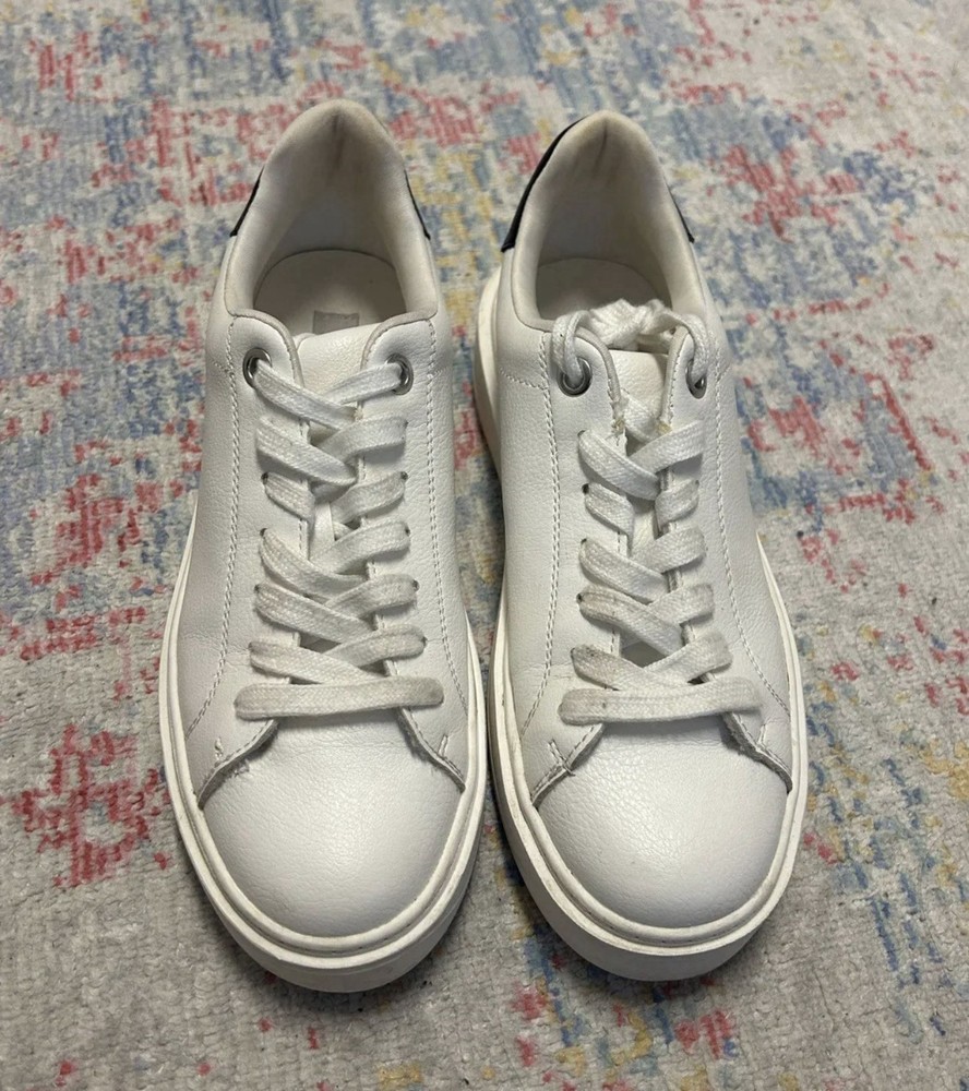 Steve Madden Men's Lace-Up Low-Top Sneakers White/Black Round Toe Logo