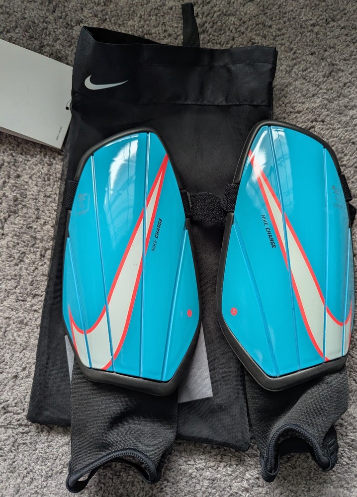 Nike Charge Shin Guards Adult Unisex Large Blue