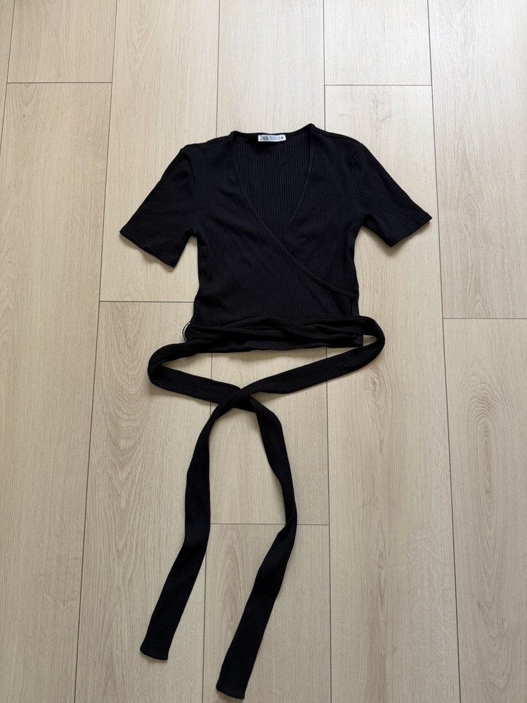 ZARA Black Ribbed Knit Wrap Tie Short Sleeve Blouse Women's Size S