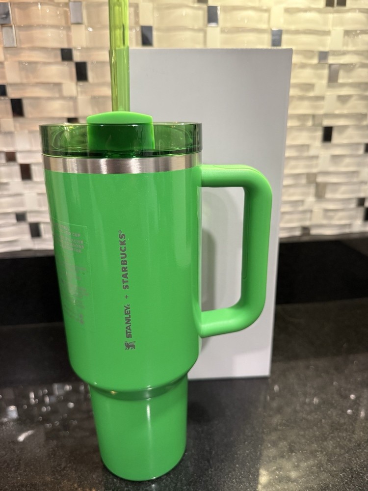 Stanley X Starbucks Limited 2025 Summer Green Pearl 40oz Tumbler BNWT | IN HAND
