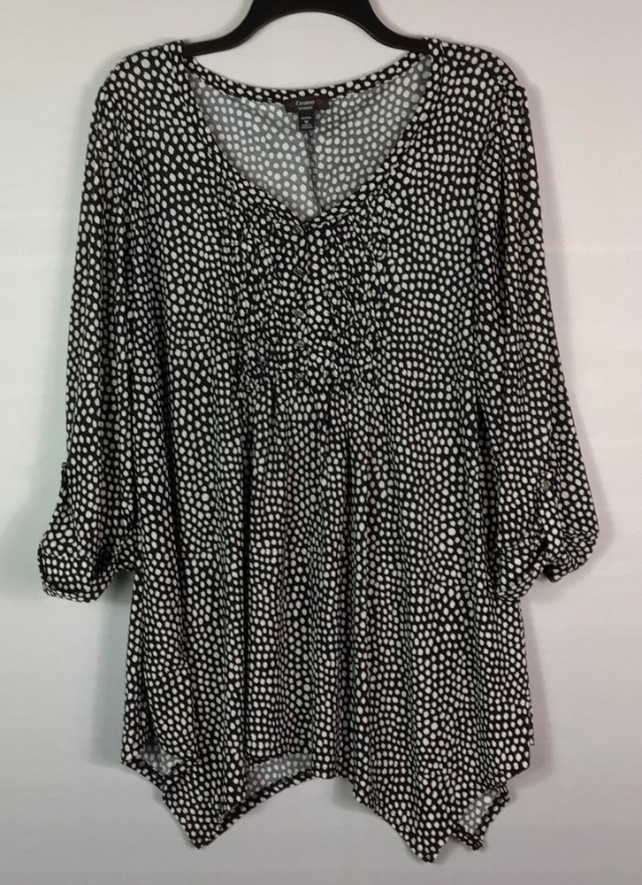 Cocomo Blouse Women's 1X Black White Polka Dot 3/4 Sleeve Hi Low Ruffled Front