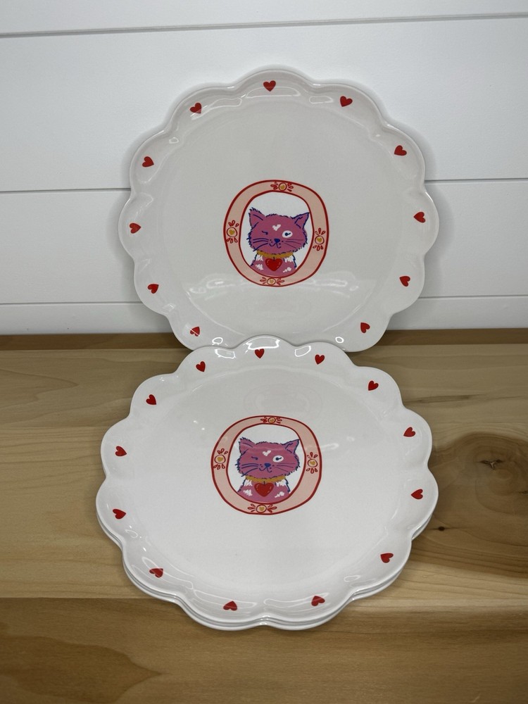 Target 10.5” Scalloped Set Of 4 Melamine Dinner Plates Pink Cat Hearts Kitty