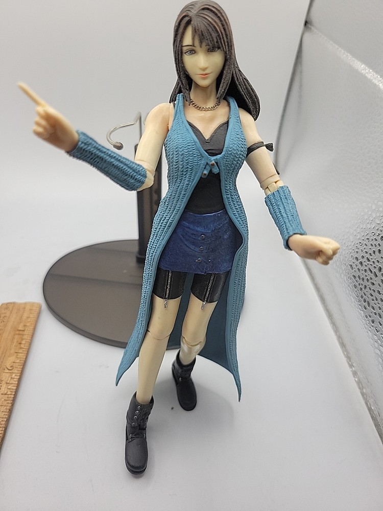Final Fantasy VIII Tifa Rinoa  Square Enix Figure