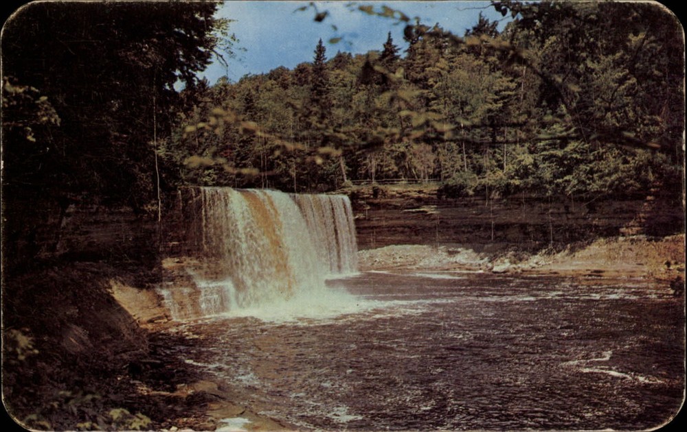 Michigan Upper Tahquamenon Falls Peninsula ~ 1950s-60s vintage postcard sku969