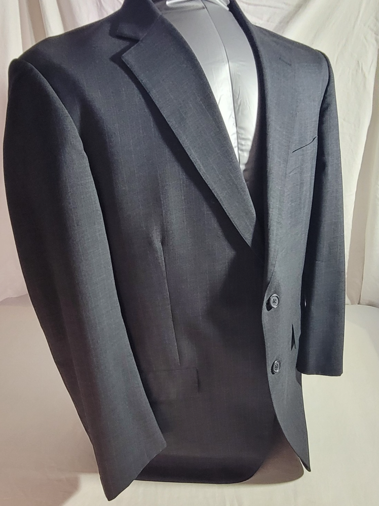 Brooks Brothers 43R Gray Pinstripe Blazer Wool USA Classic 2 Button Sport Jacket