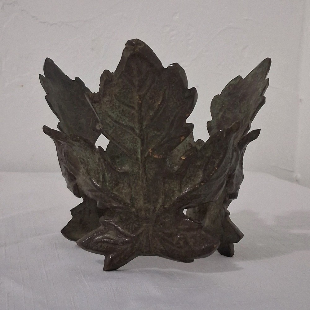 VTG Rustic Metal Leaf Motif Round Ring Pillar Candle Holder Antique Finish Brown