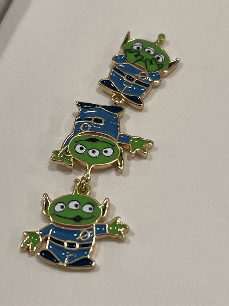 Pixar Toy Story Alien The Claw Dangle Drop Earrings. Disney Baublebar NIB