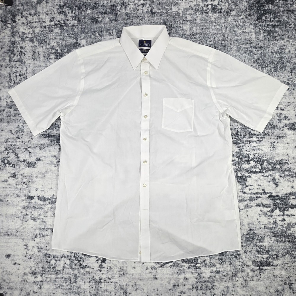 Stafford Travel Easy Care Broadcloth White Short Sleeve Button Up Shirt Men's 18