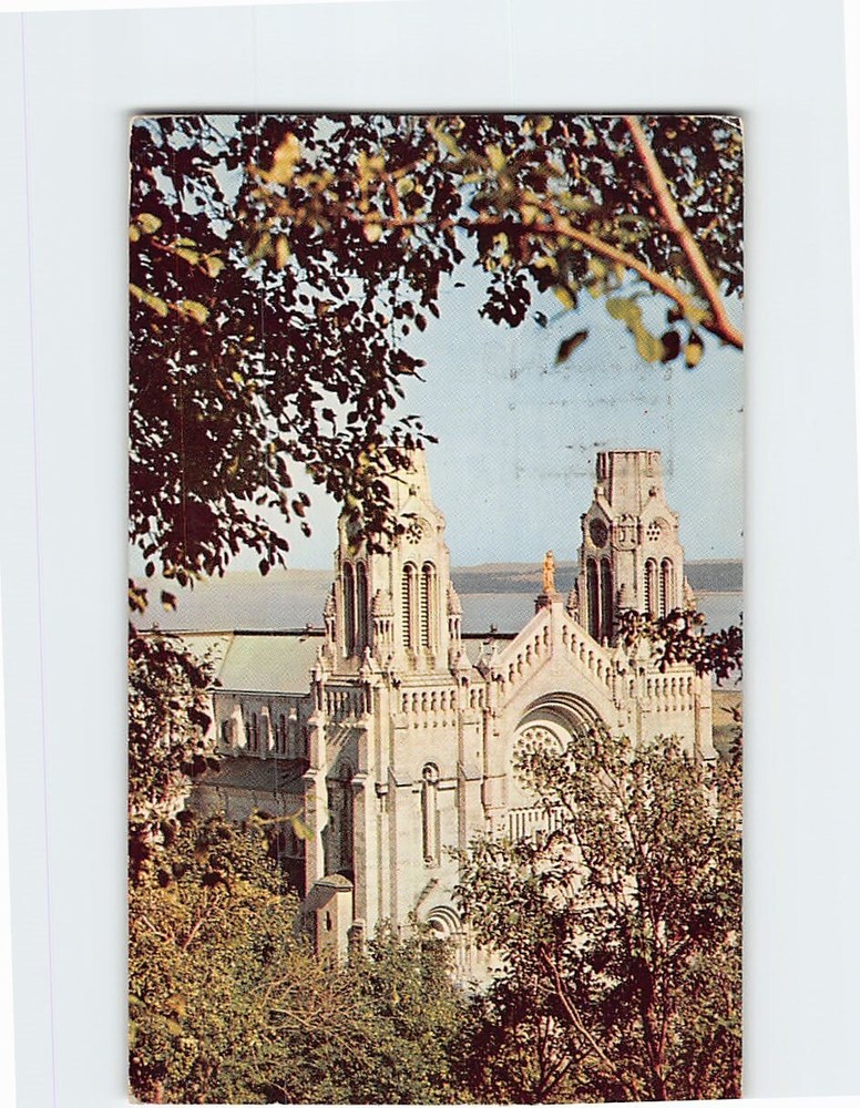 Postcard The Basilica Ste-Anne De Beaupre Quebec Canada
