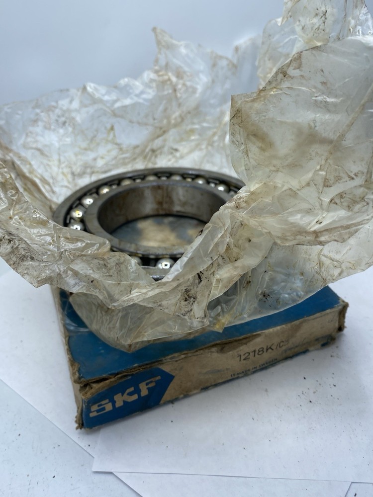 SKF Self Aligning Double Row Ball Bearing 1218-K/C3 Made In Sweden