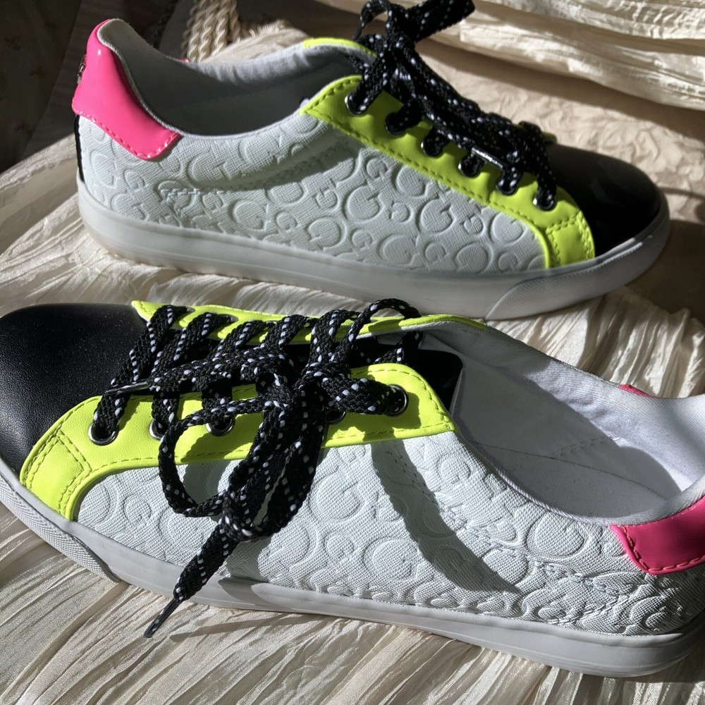 G  By Guess  Women's Sneakers shoes size 9M