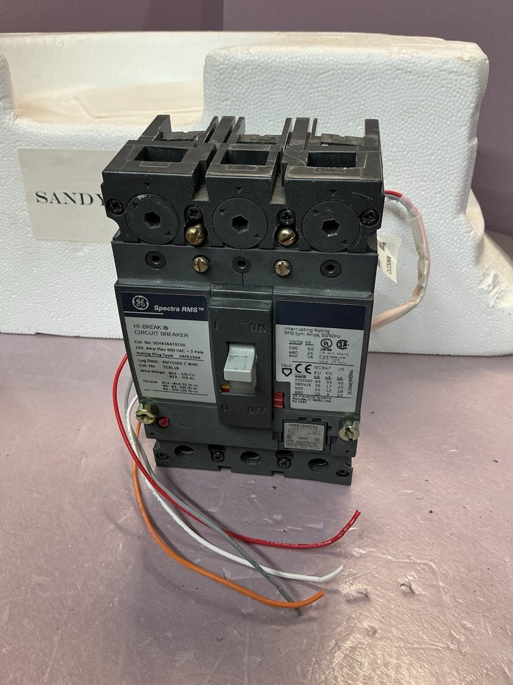 GE - SEHA36AT0150 - Industrial Circuit Breaker , 3 Poles, 600V, 150A.