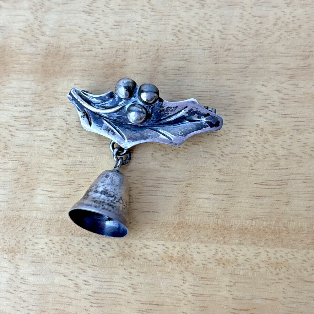 Sterling Silver .925 HOLLY LEAF & BELL Pin Brooch signed Taxco Mexico
